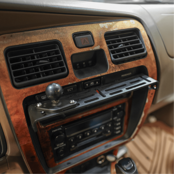 TEQ Customs Interior 96-02 4Runner Dash Accessory Mount (DAM) / Phone Mount