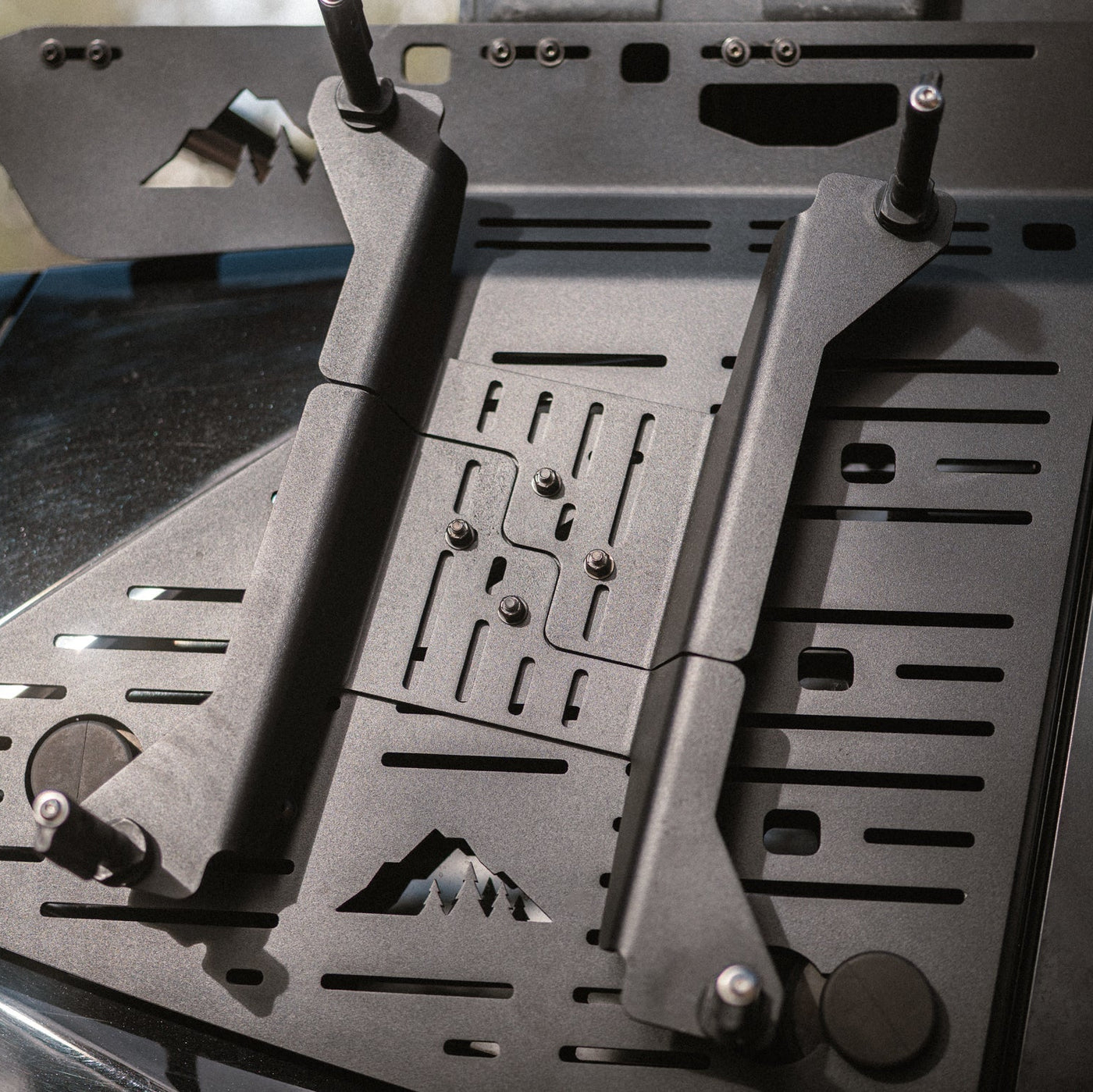Offset Traction Board Mount