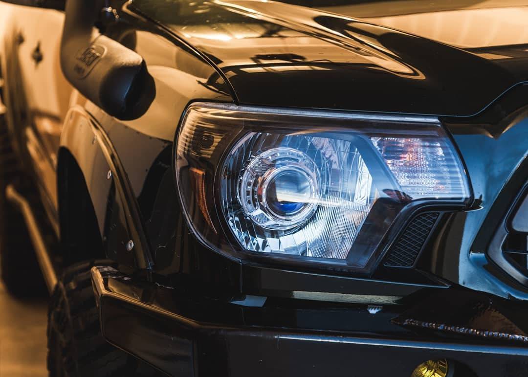2012-2015 Tacoma LED Retrofit Headlights - Colorchange Halos